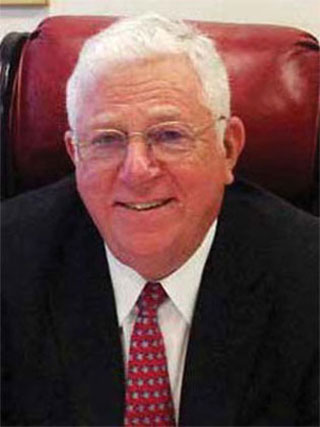 (PHOTO OF Richard Ravitch)