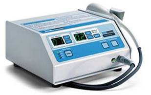 A medical equipment with a screen and buttons

Description automatically generated with medium confidence